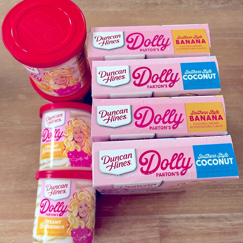 Dolly Parton Cake Mix and Frosting